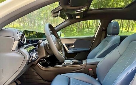 Mercedes-Benz A-Класс, 2022 год, 2 080 000 рублей, 6 фотография