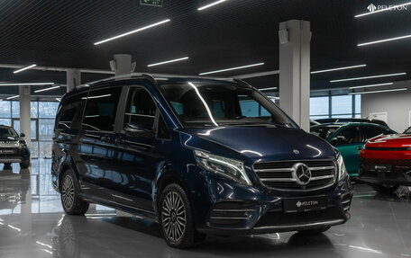 Mercedes-Benz V-Класс, 2019 год, 4 650 000 рублей, 2 фотография
