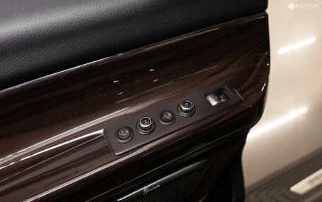 Mercedes-Benz V-Класс, 2019 год, 4 650 000 рублей, 15 фотография