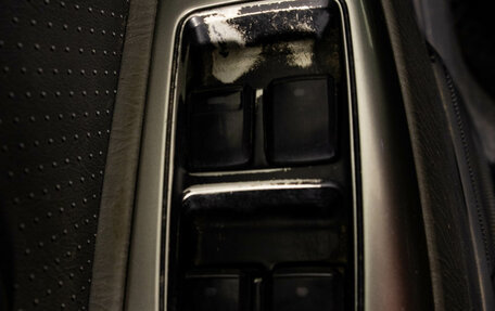 Toyota Land Cruiser Prado 120 рестайлинг, 2005 год, 1 569 000 рублей, 14 фотография