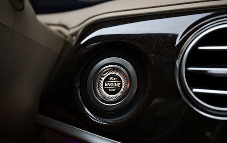 Mercedes-Benz S-Класс, 2018 год, 4 450 000 рублей, 20 фотография