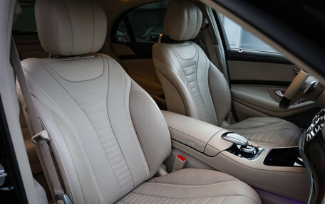 Mercedes-Benz S-Класс, 2018 год, 4 450 000 рублей, 28 фотография