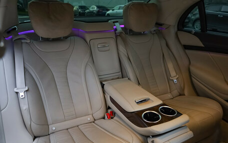 Mercedes-Benz S-Класс, 2018 год, 4 450 000 рублей, 30 фотография