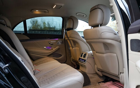 Mercedes-Benz S-Класс, 2018 год, 4 450 000 рублей, 32 фотография