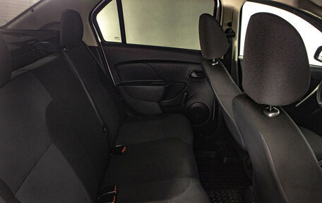 Renault Logan II, 2017 год, 759 000 рублей, 11 фотография