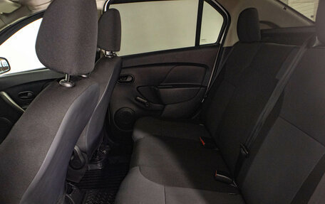 Renault Logan II, 2017 год, 759 000 рублей, 10 фотография