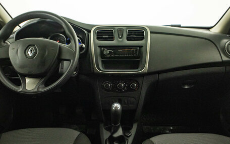 Renault Logan II, 2017 год, 759 000 рублей, 14 фотография