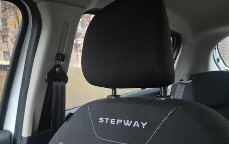 Renault Sandero II рестайлинг, 2020 год, 1 650 000 рублей, 9 фотография