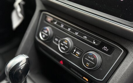 Volkswagen Teramont I, 2018 год, 2 700 000 рублей, 24 фотография