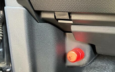 Toyota Roomy I, 2020 год, 1 400 000 рублей, 16 фотография