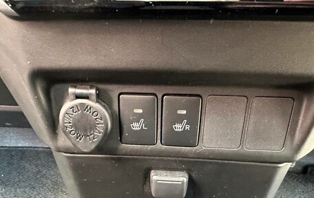 Toyota Roomy I, 2020 год, 1 400 000 рублей, 20 фотография