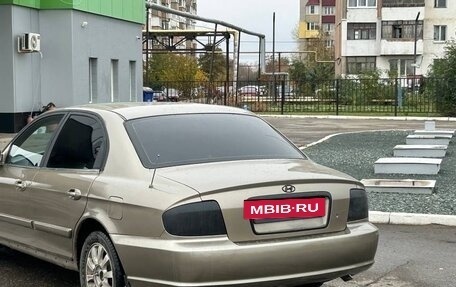 Hyundai Sonata IV рестайлинг, 2005 год, 400 000 рублей, 2 фотография