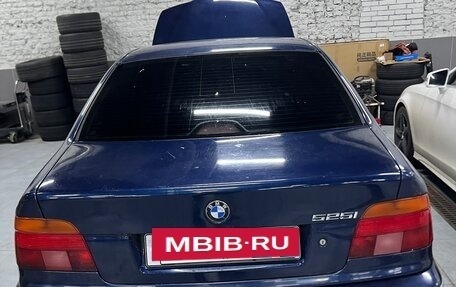 BMW 5 серия, 1998 год, 350 000 рублей, 2 фотография