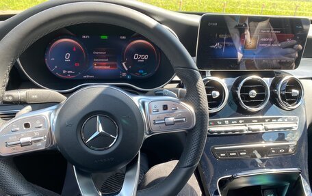 Mercedes-Benz C-Класс, 2019 год, 3 980 000 рублей, 4 фотография