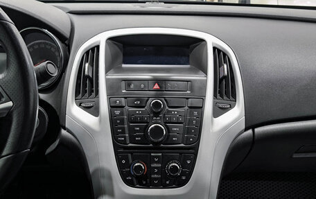 Opel Astra J, 2013 год, 850 000 рублей, 18 фотография