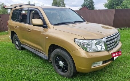 Toyota Land Cruiser 200, 2008 год, 2 650 000 рублей, 3 фотография