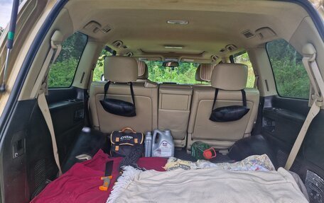 Toyota Land Cruiser 200, 2008 год, 2 650 000 рублей, 15 фотография