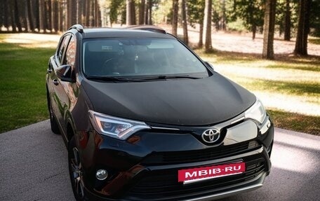 Toyota RAV4, 2018 год, 2 900 000 рублей, 4 фотография
