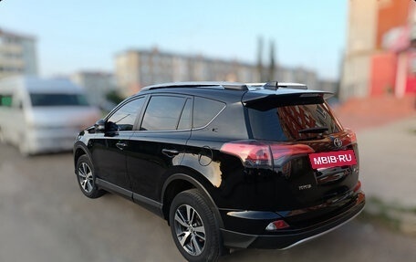 Toyota RAV4, 2018 год, 2 900 000 рублей, 8 фотография
