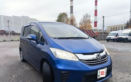 Honda Freed I, 2015 год, 1 450 000 рублей, 5 фотография