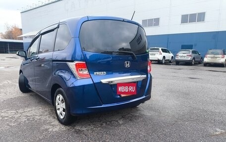 Honda Freed I, 2015 год, 1 450 000 рублей, 10 фотография