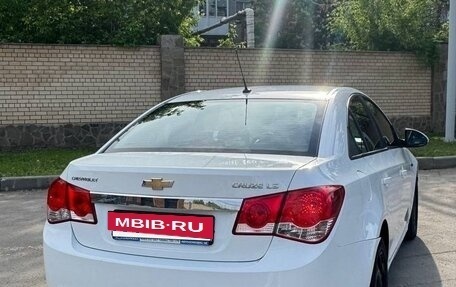 Chevrolet Cruze II, 2012 год, 660 000 рублей, 4 фотография