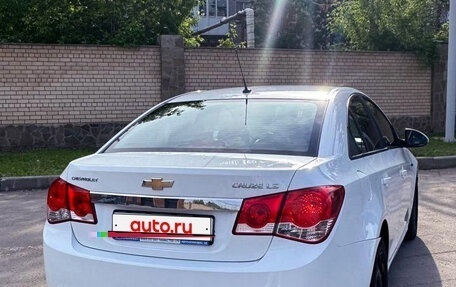 Chevrolet Cruze II, 2012 год, 660 000 рублей, 3 фотография