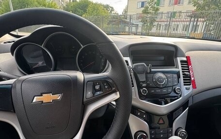 Chevrolet Cruze II, 2012 год, 660 000 рублей, 6 фотография