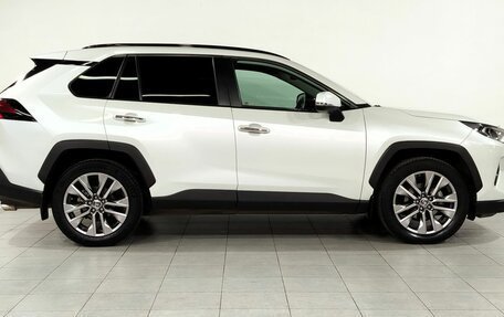 Toyota RAV4, 2020 год, 3 500 000 рублей, 4 фотография