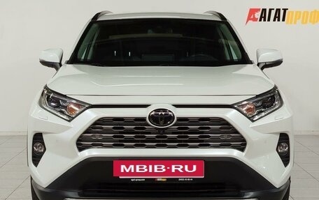 Toyota RAV4, 2020 год, 3 500 000 рублей, 2 фотография