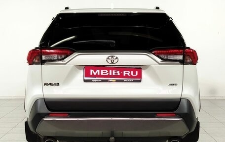 Toyota RAV4, 2020 год, 3 500 000 рублей, 6 фотография