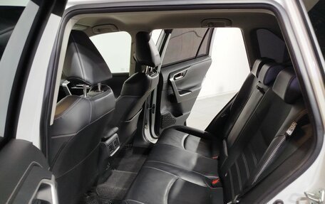 Toyota RAV4, 2020 год, 3 500 000 рублей, 18 фотография
