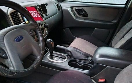 Ford Escape II, 2004 год, 650 000 рублей, 7 фотография