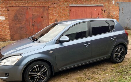 KIA cee'd I рестайлинг, 2008 год, 600 000 рублей, 5 фотография