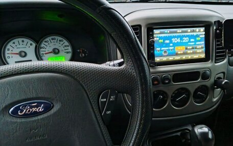 Ford Escape II, 2004 год, 650 000 рублей, 12 фотография