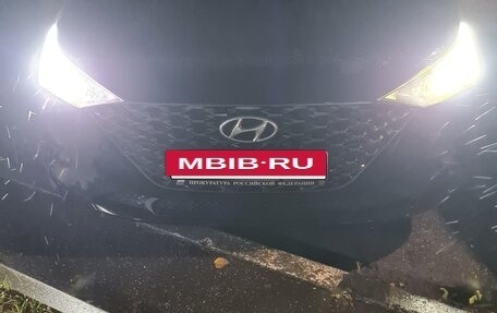 Hyundai Solaris II рестайлинг, 2021 год, 1 950 000 рублей, 2 фотография