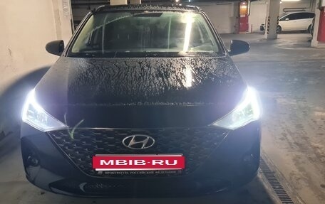 Hyundai Solaris II рестайлинг, 2021 год, 1 950 000 рублей, 3 фотография