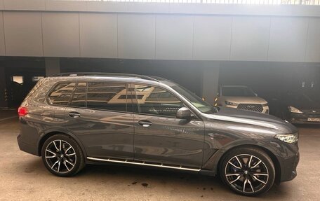 BMW X7, 2021 год, 11 000 000 рублей, 7 фотография