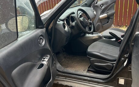 Nissan Juke II, 2013 год, 850 000 рублей, 19 фотография