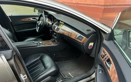 Mercedes-Benz CLS, 2011 год, 1 630 000 рублей, 10 фотография