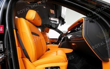 Rolls-Royce Cullinan, 2025 год, 82 500 000 рублей, 10 фотография