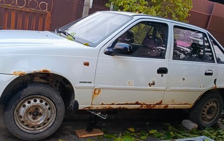 Daewoo Nexia I рестайлинг, 2013 год, 160 000 рублей, 2 фотография