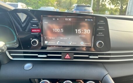 Hyundai Elantra, 2023 год, 2 200 000 рублей, 12 фотография