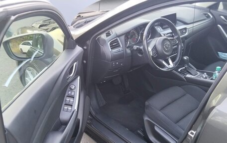 Mazda 6, 2017 год, 2 000 000 рублей, 8 фотография