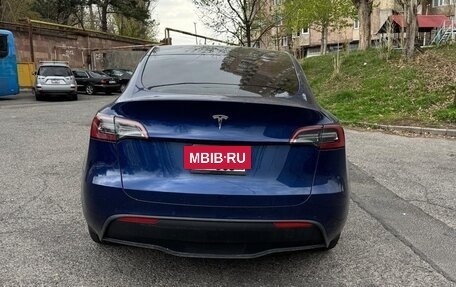 Tesla Model Y I, 2022 год, 3 000 000 рублей, 2 фотография