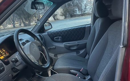 Hyundai Accent II, 2004 год, 235 000 рублей, 6 фотография