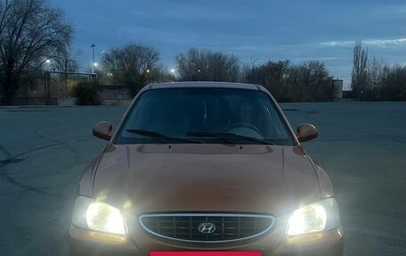 Hyundai Accent II, 2004 год, 235 000 рублей, 2 фотография