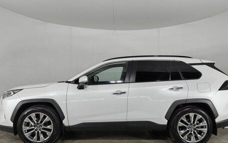 Toyota RAV4, 2022 год, 3 270 000 рублей, 8 фотография