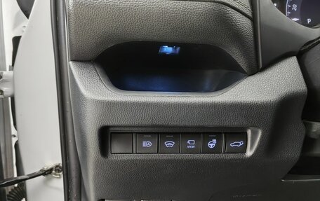 Toyota RAV4, 2022 год, 3 270 000 рублей, 23 фотография