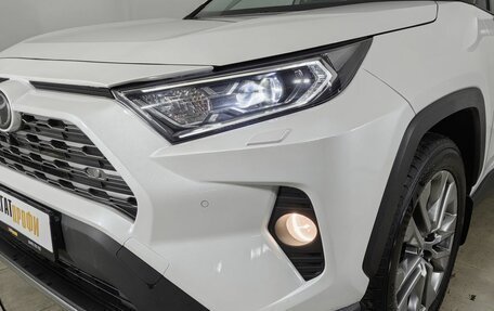 Toyota RAV4, 2022 год, 3 270 000 рублей, 33 фотография
